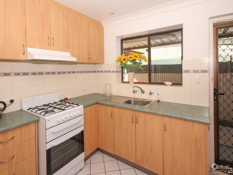 2/227 Kelly Rd, Modbury Heights SA 5092
