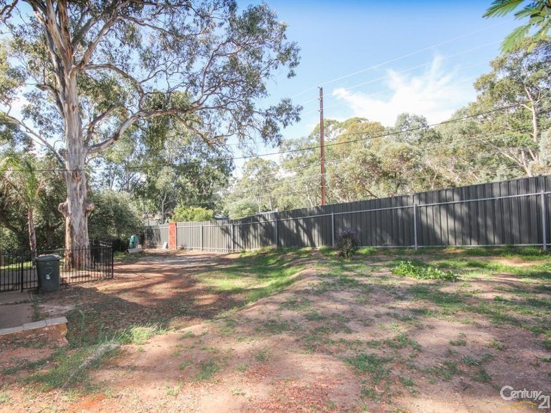 19 Lincoln Drive, Redwood Park SA 5097