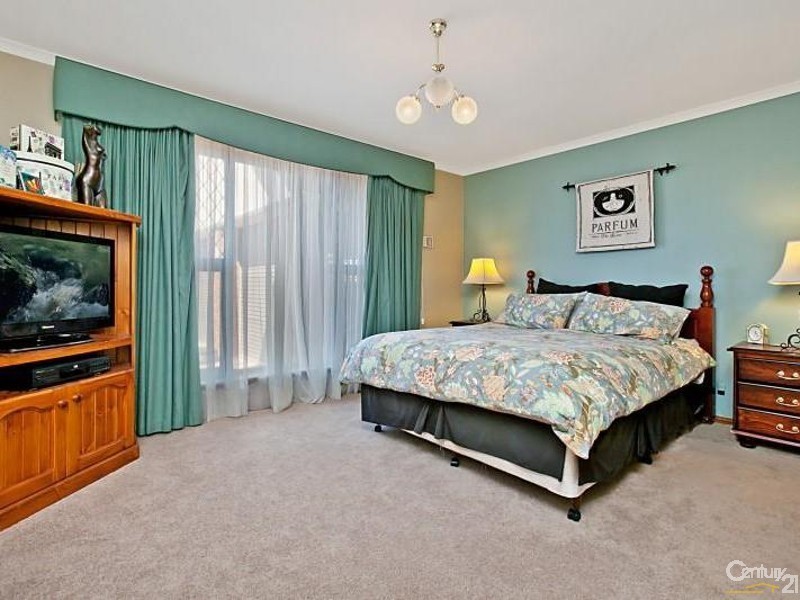 12 Jacquard Court, Greenwith SA 5125