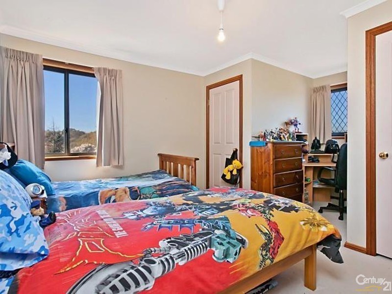 12 Jacquard Court, Greenwith SA 5125