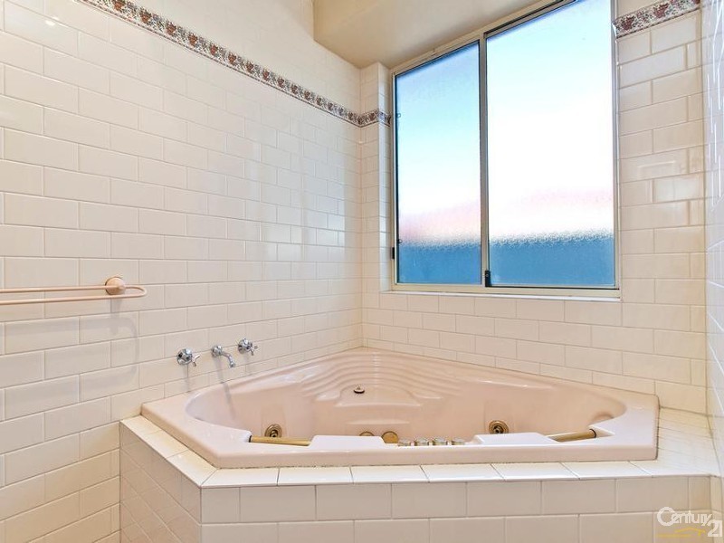 8 Elmwood Rise, Golden Grove SA 5125