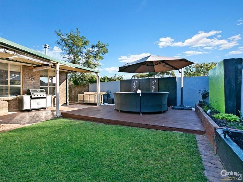 8 Elmwood Rise, Golden Grove SA 5125