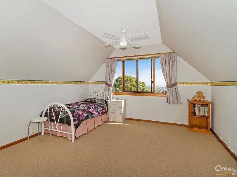 52 Wattle Crescent, Tea Tree Gully SA 5091