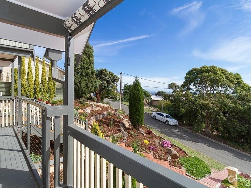 52 Wattle Crescent, Tea Tree Gully SA 5091