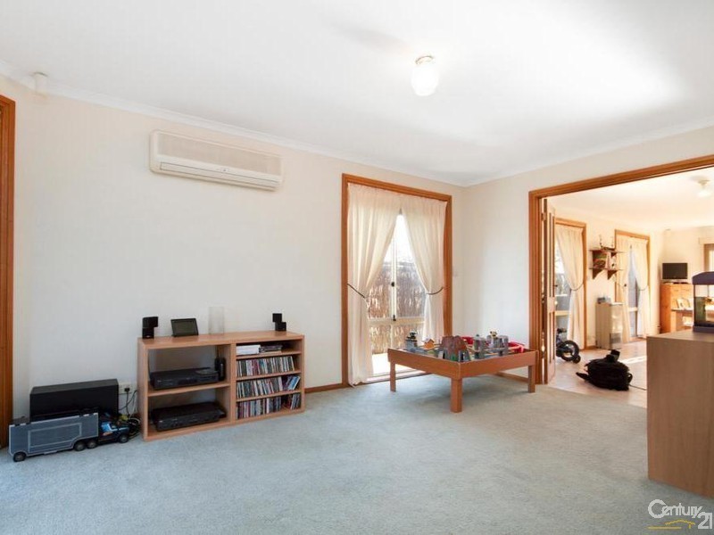 1 Kintyre Court, Greenwith SA 5125