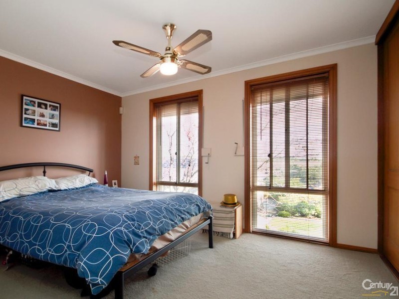 1 Kintyre Court, Greenwith SA 5125