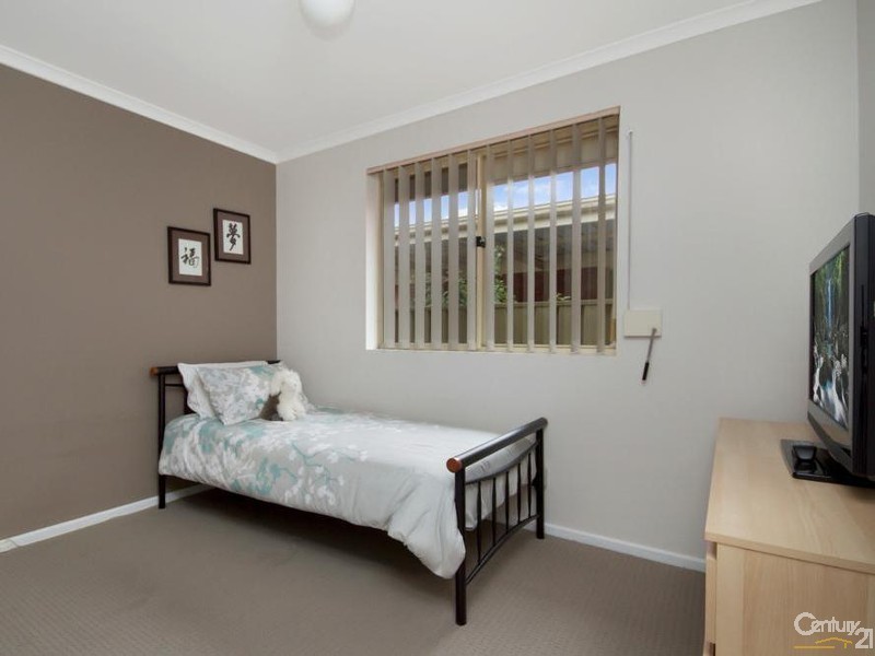 17 General Drive, Paralowie SA 5108