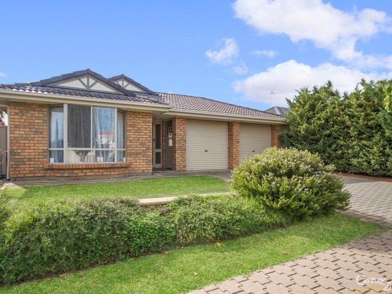 7 Cyclamen Avenue, Para Hills West SA 5096