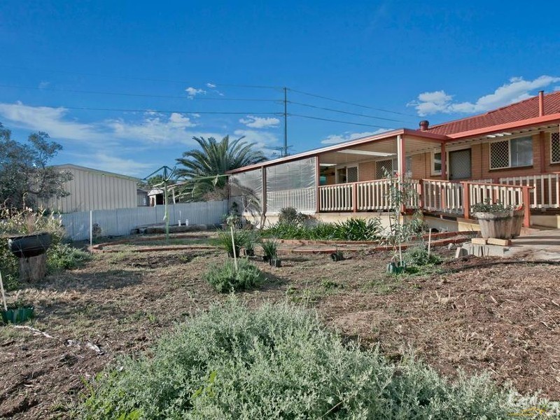 5  Batley Street, Para Vista SA 5093