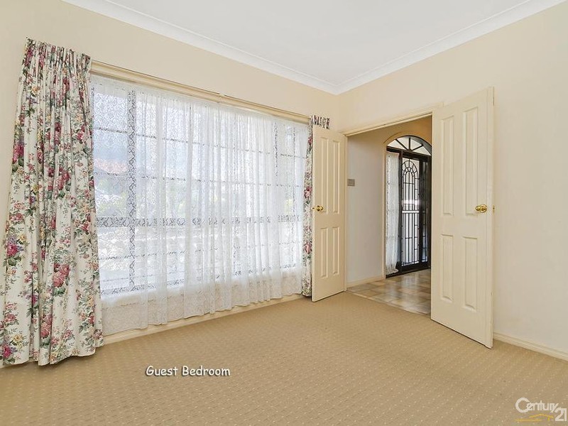 14 Pinehurst St, Golden Grove SA 5125