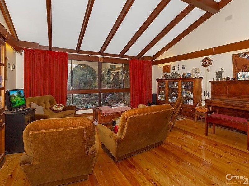 94-96 Brougham Drive, Valley View SA 5093