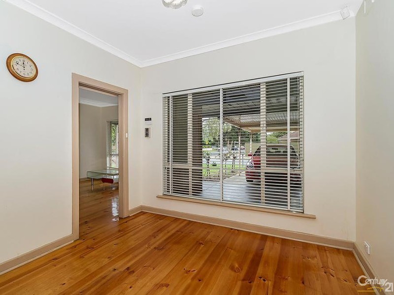 24 Vagnoni Ave, Paradise SA 5075