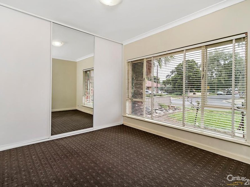 24 Vagnoni Ave, Paradise SA 5075