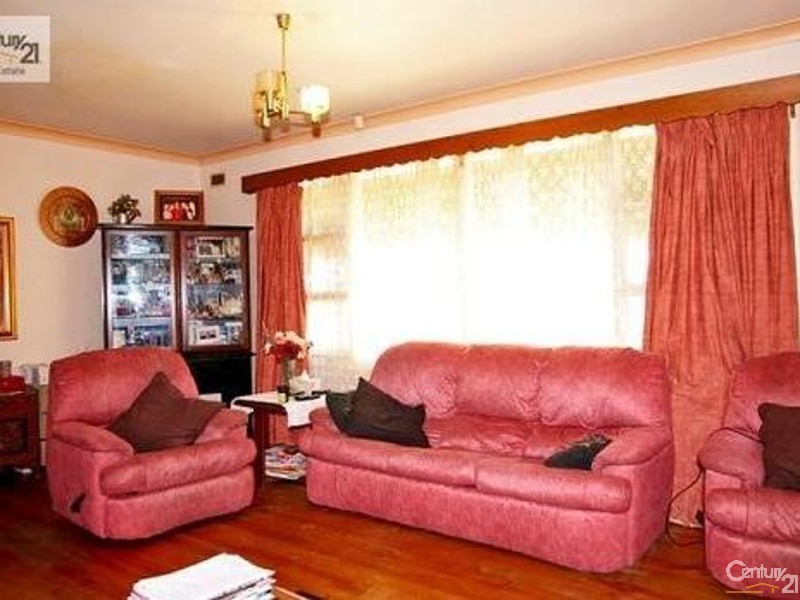 13 Cheryl Avenue, Valley View SA 5093