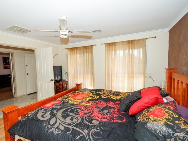 11 Darlton Court, Andrews Farm SA 5114
