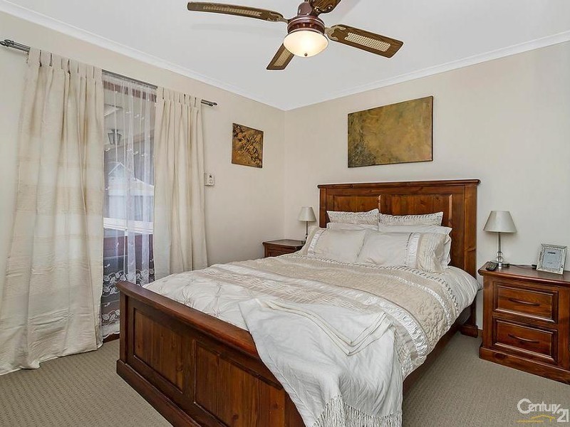 6 Louise Court, Para Hills SA 5096