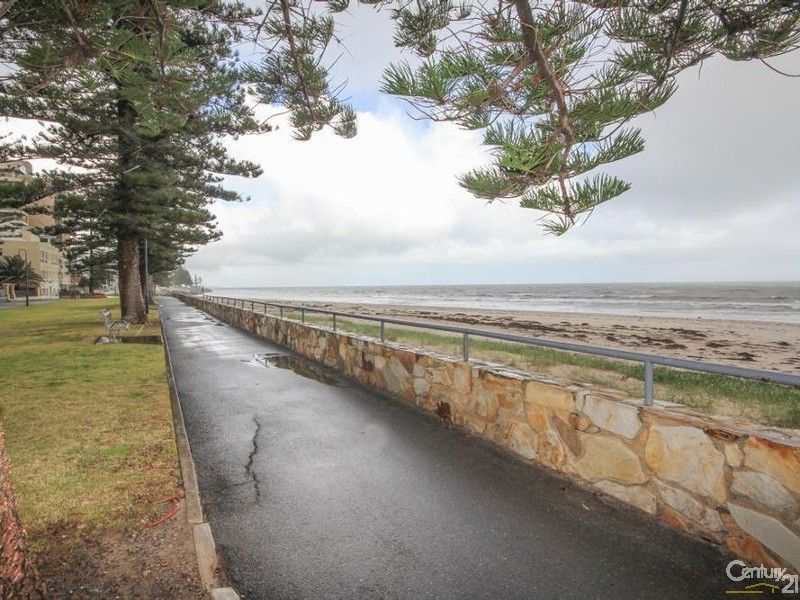 73/13 South Esplanade, Glenelg SA 5045