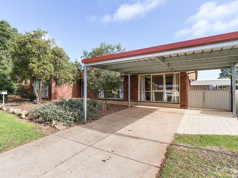 8 Magpie Street, Modbury Heights SA 5092