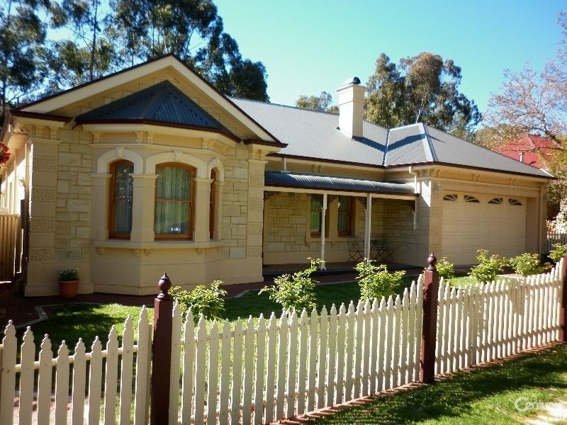 4 William Street, Houghton SA 5131