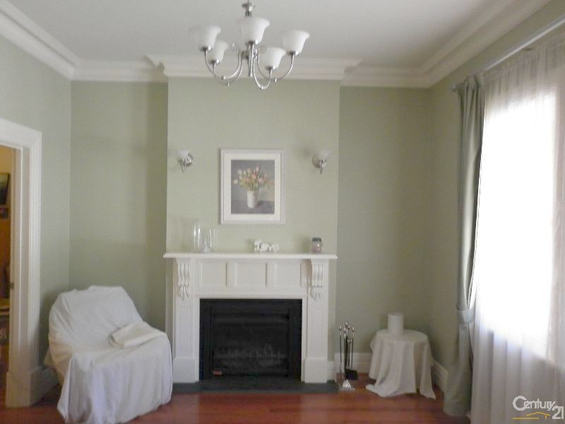 4 William Street, Houghton SA 5131