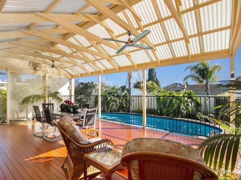 18 Demaret Avenue, Fairview Park SA 5126