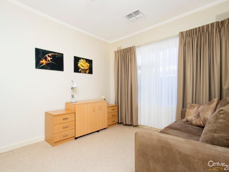 18 Demaret Avenue, Fairview Park SA 5126