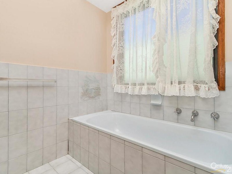 3 Rosebank Crescent, Hillbank SA 5112