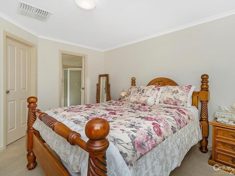 56 Magazine Drive, Walkley Heights SA 5098