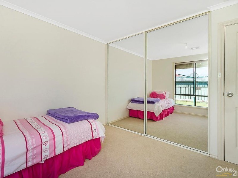 56 Magazine Drive, Walkley Heights SA 5098