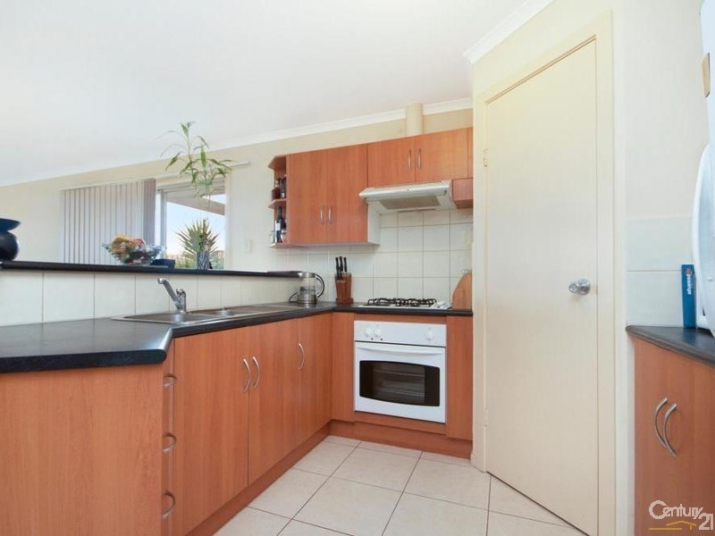 7 Cyclamen Avenue, Para Hills West SA 5096