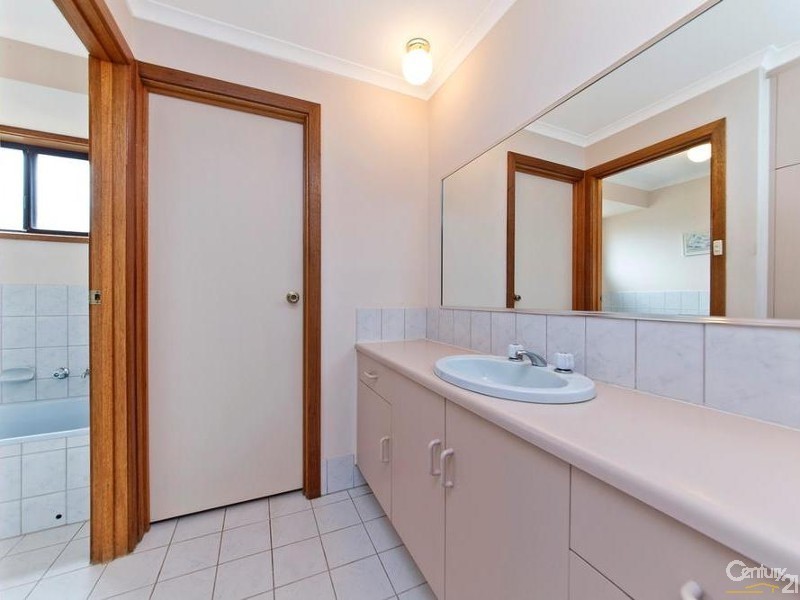 18 Rockley Court, Hillbank SA 5112