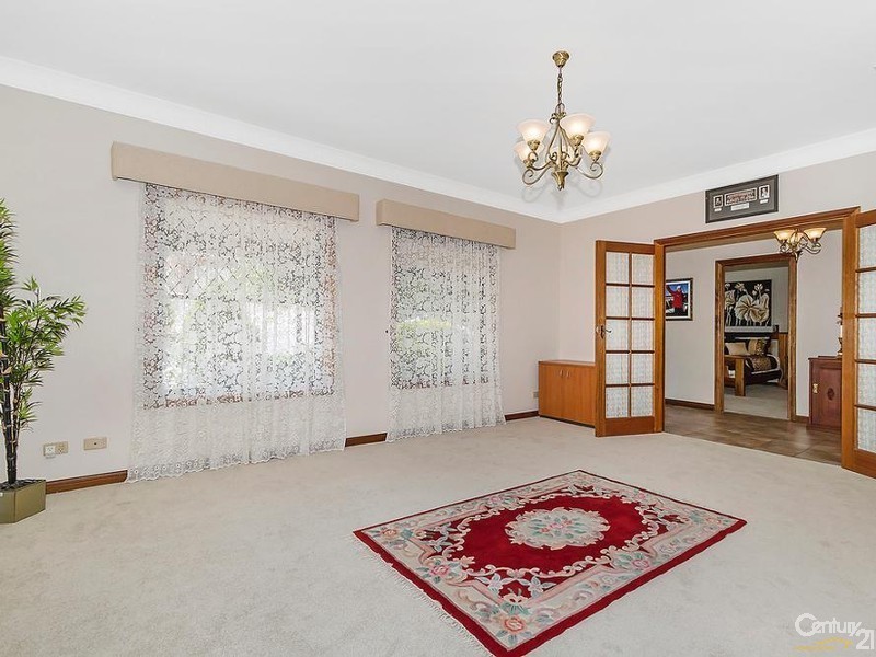 63 Thornton Drive, Greenwith SA 5125