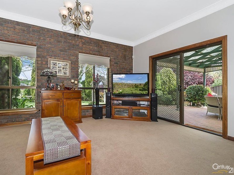 63 Thornton Drive, Greenwith SA 5125