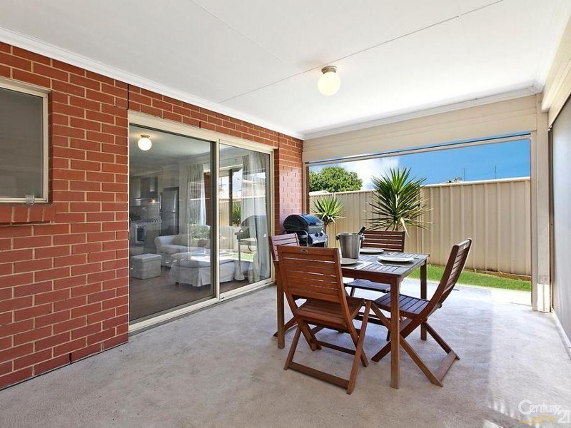 2 Leprena Street, Taperoo SA 5017