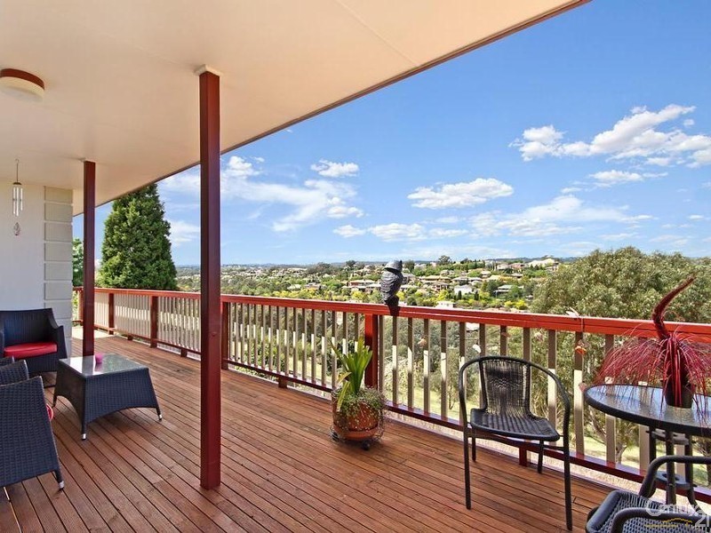 2 Heddle Court, Greenwith SA 5125