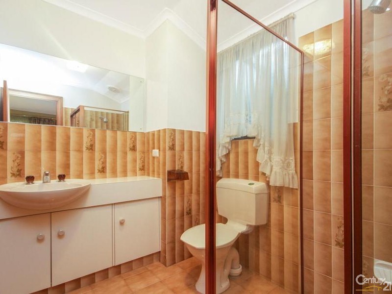 13 Dearman Avenue, Redwood Park SA 5097