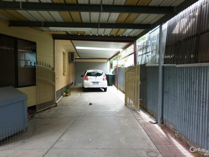 21 Audrey Crescent, Valley View SA 5093