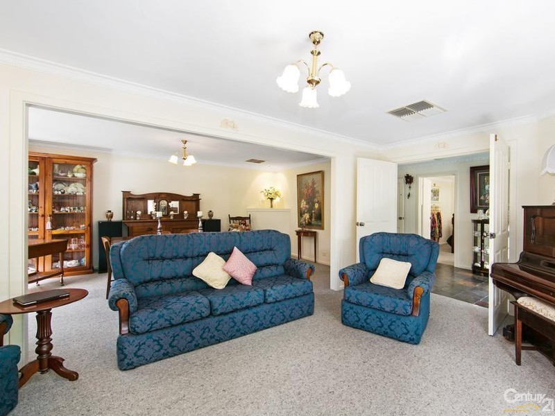 28 Dallas Court, Wynn Vale SA 5127