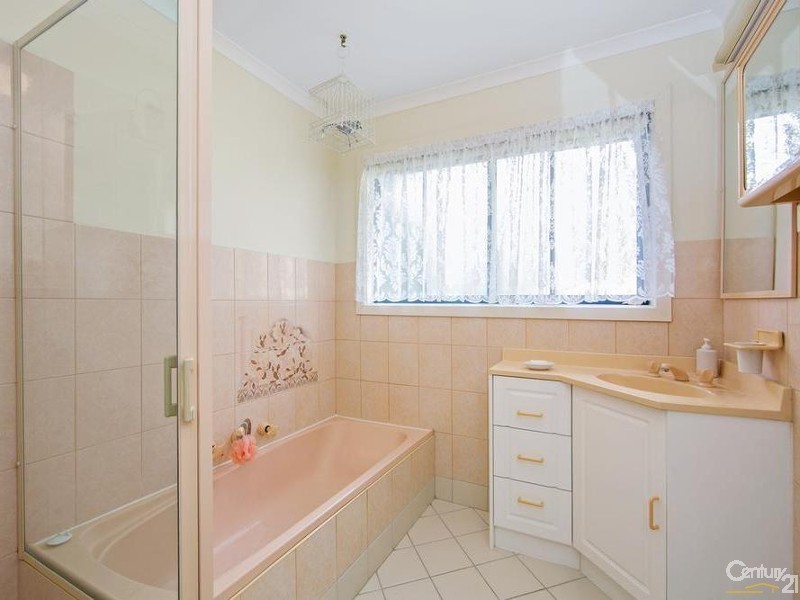 28 Dallas Court, Wynn Vale SA 5127