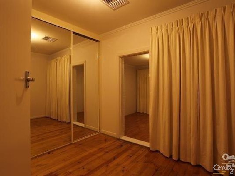 16 Claire Street, Ridgehaven SA 5097