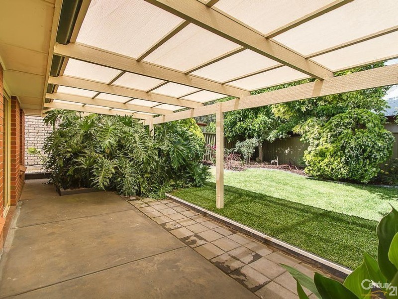 4 Yulan Court, Greenwith SA 5125