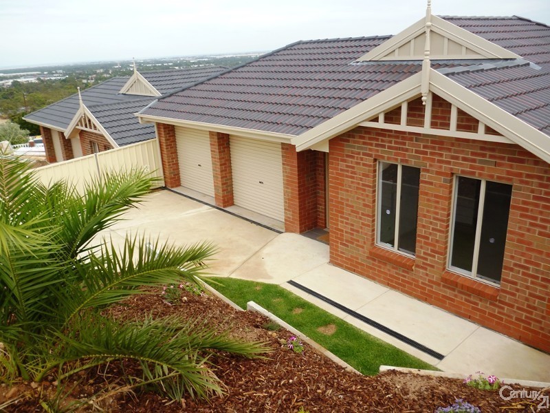 27/27a Williams Road, Hillbank SA 5112