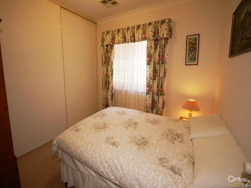 2A Glamis Avenue, Tranmere SA 5073