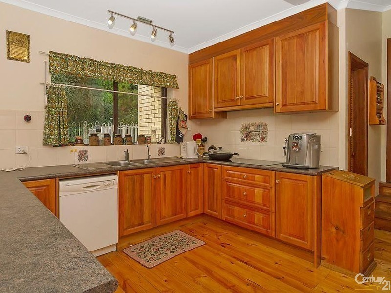 94-96 Brougham Drive, Valley View SA 5093