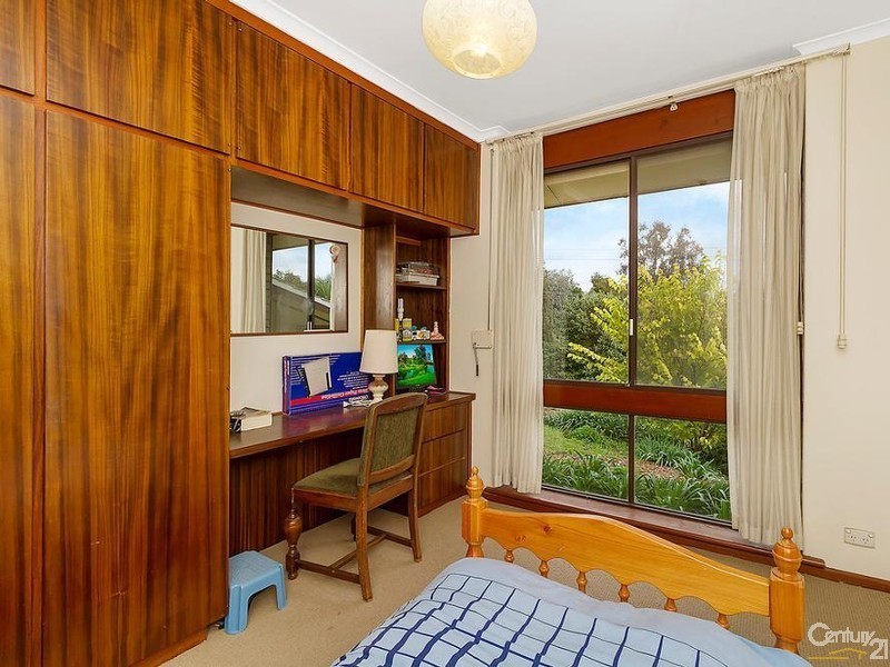 94-96 Brougham Drive, Valley View SA 5093