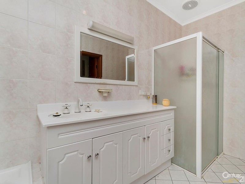 94-96 Brougham Drive, Valley View SA 5093