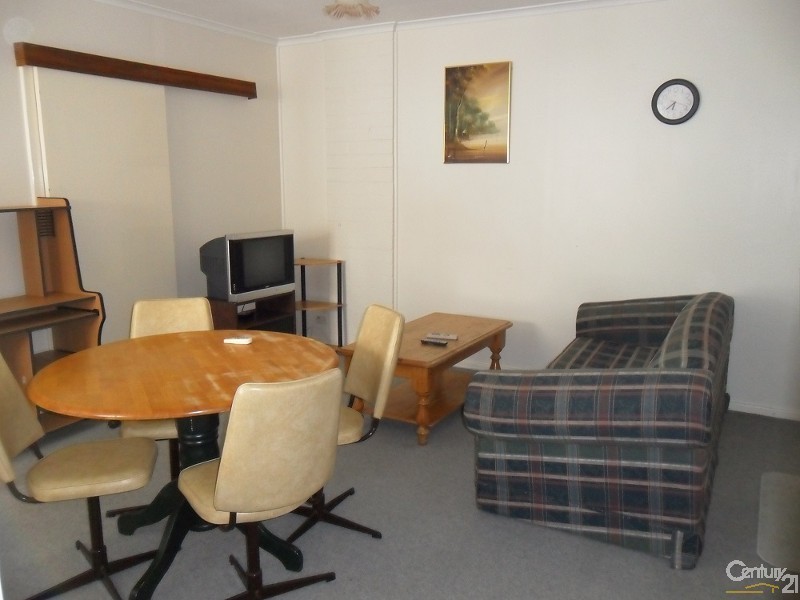 Falcon – 30 Porter Street, Cowirra, via, Mannum SA 5238