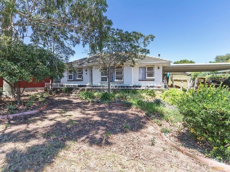 4 Glenside Street, Surrey Downs SA 5126
