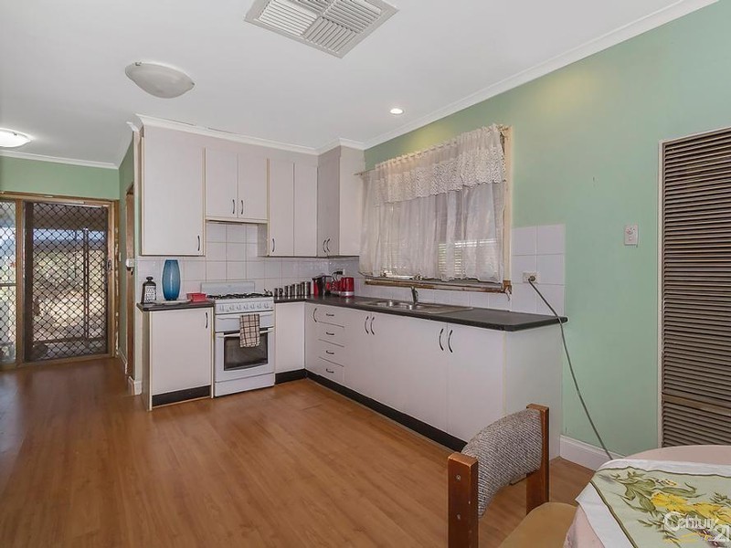 4 Glenside Street, Surrey Downs SA 5126