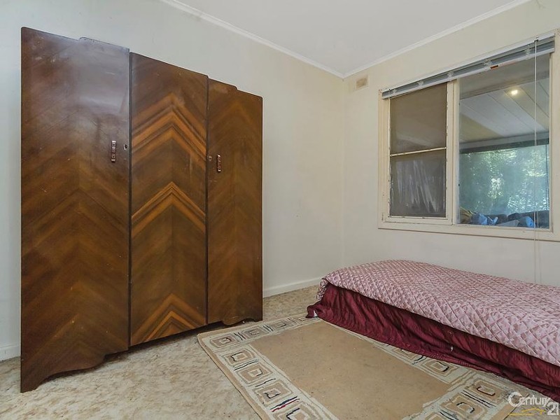 4 Glenside Street, Surrey Downs SA 5126